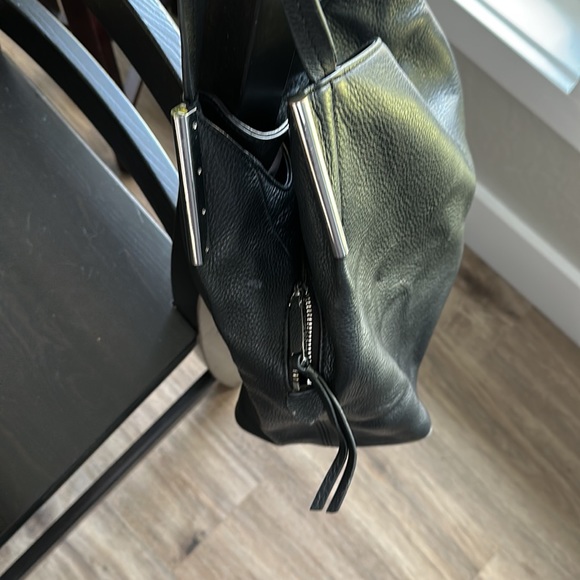 Vince Camuto Black Pebble Leather Shoulder Bag - Picture 3 of 6